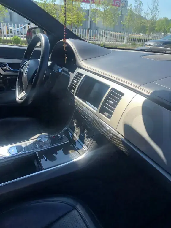Jaguar XF X250  2012, 131 000 km