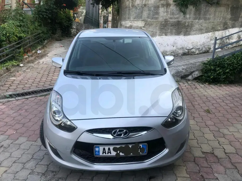 Hyundai ix20 I  2011, 200 000 km