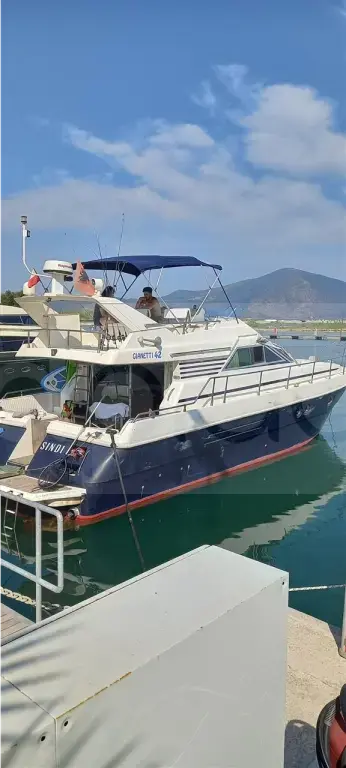 ANIE YACHT 13.metra me naft