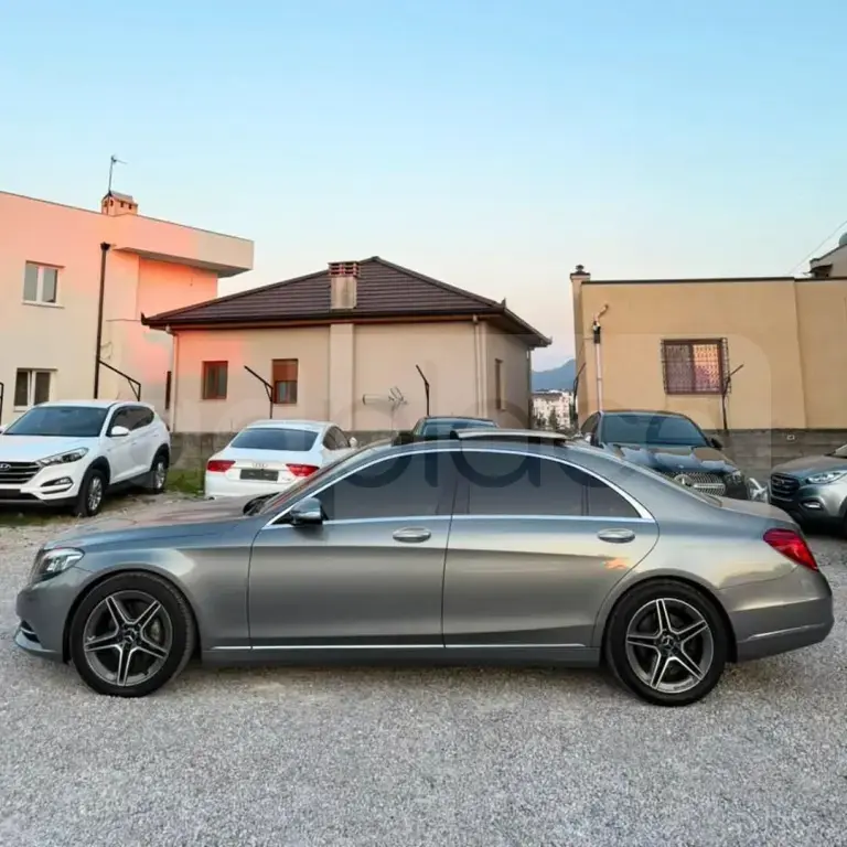 Mercedes-Benz S-Class W222  2016, 159 000 km