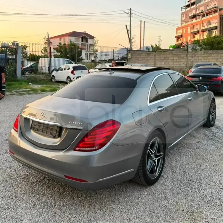 Mercedes-Benz S-Class W222  2016, 159 000 km
