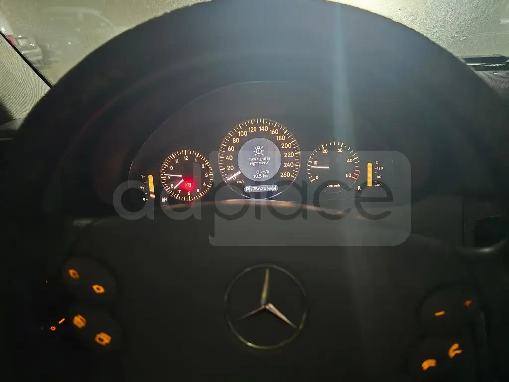 Mercedes-Benz CLK C209  2004