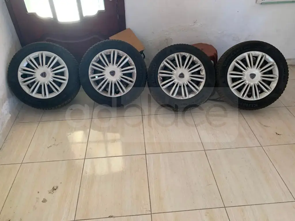 Pjesë të tjera rezervë Lancia Musa I Facelift