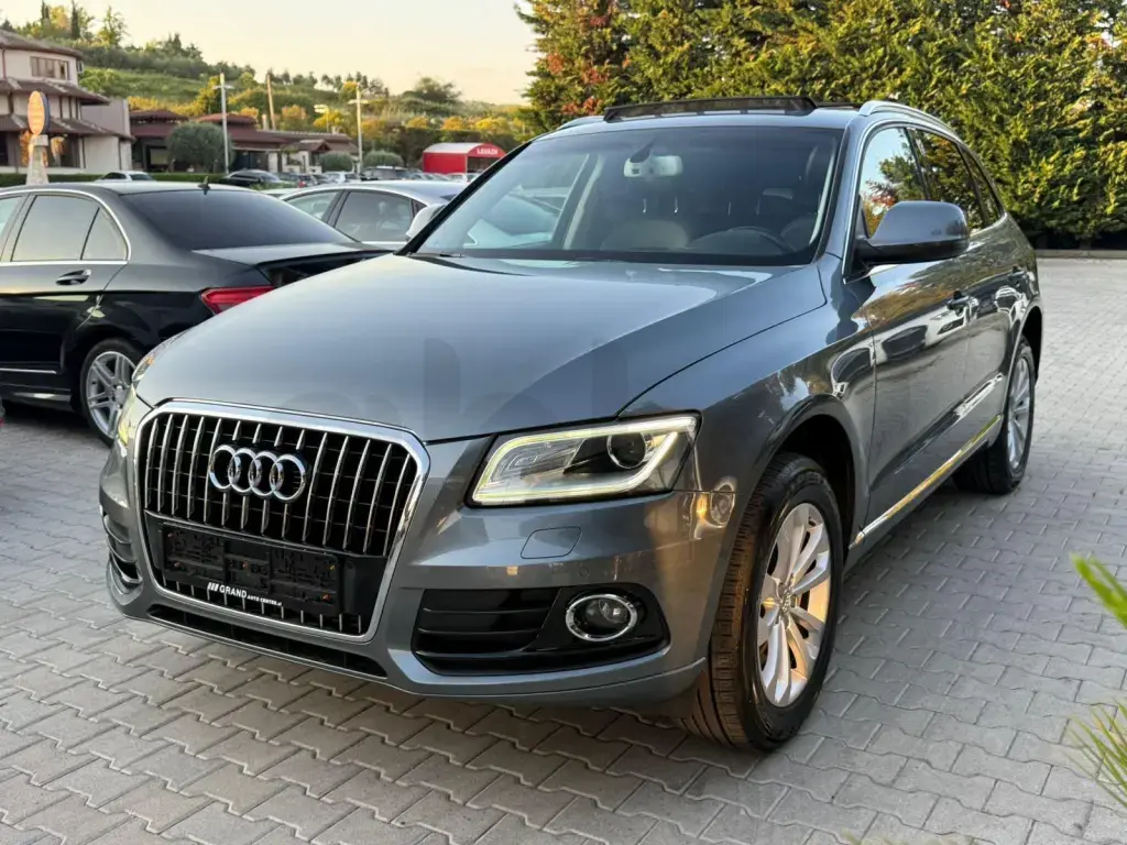 Audi Q5 8R Facelift  2015, 193 000 km