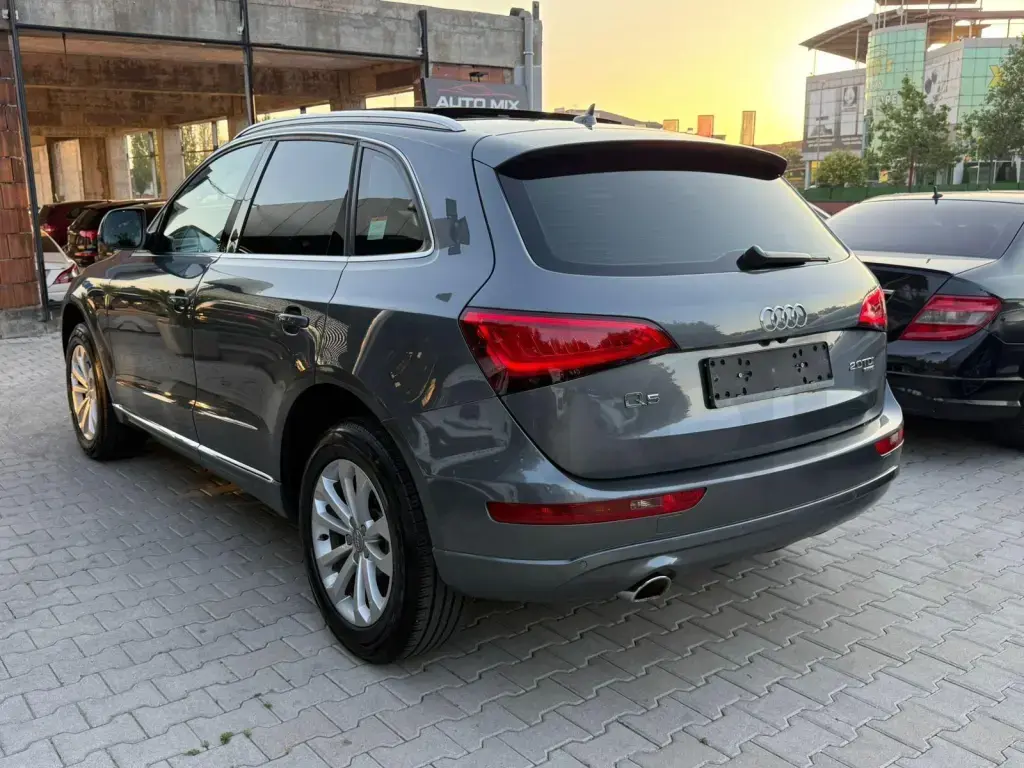 Audi Q5 8R Facelift  2015, 193 000 km