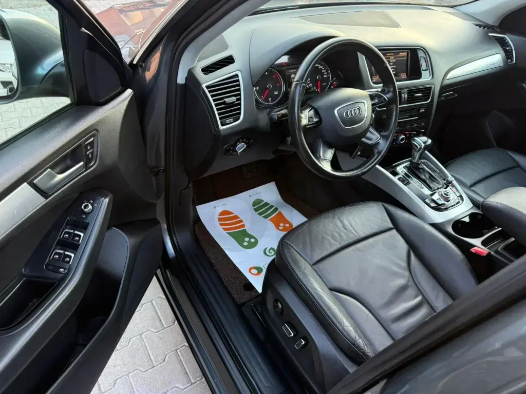 Audi Q5 8R Facelift  2015, 193 000 km