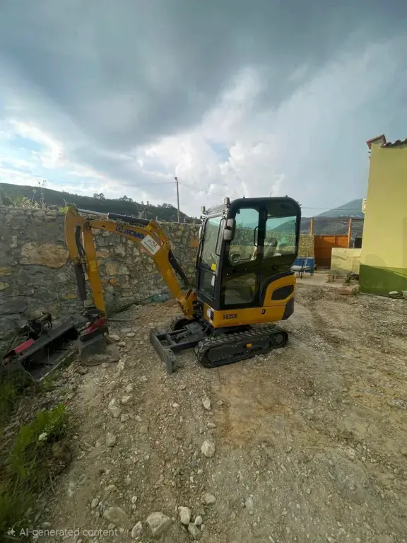 Shes Mini Eskavator XCMG 2.1 Ton Motorr Kubota