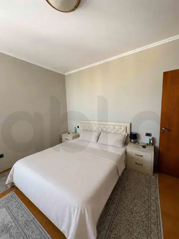 Apartament 1 room 70m² 9 floor