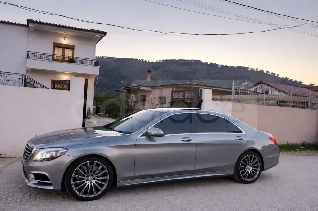 Mercedes-Benz S-Class W222  2015, 230 000 km