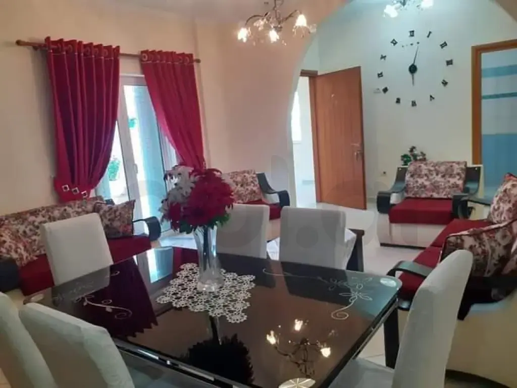 Apartament me qera në Sarandë