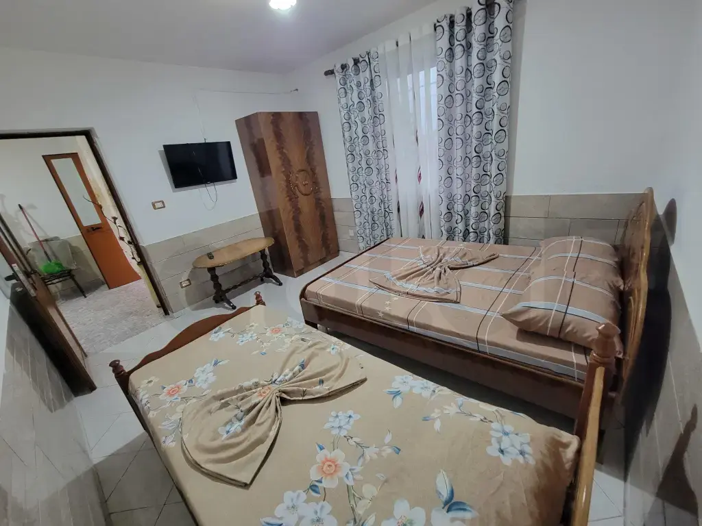 Dhoma plazhi Vlorë plazhi I vjetër 100m larg nga deti