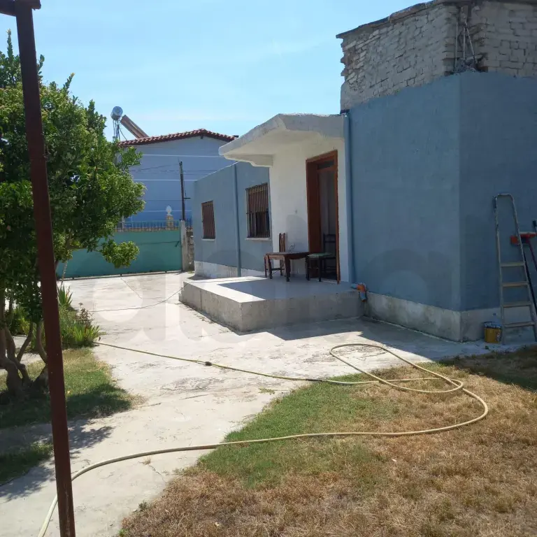 Shtëpi  160 m²