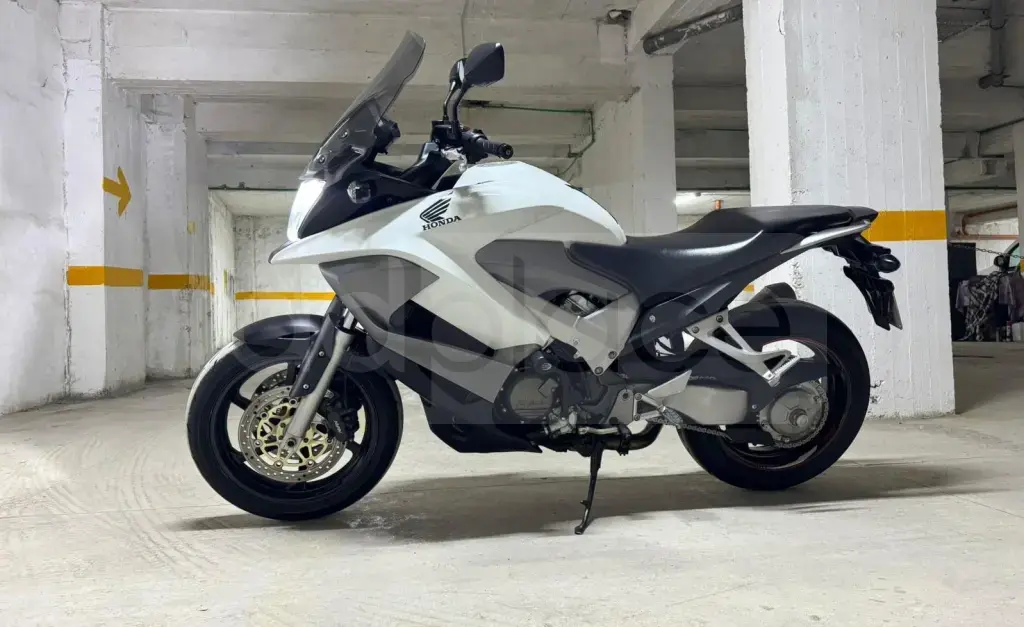 Honda VFR 800 Crossrunner