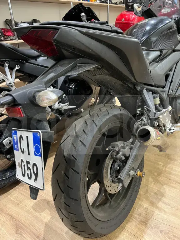 Yamaha R3 2019