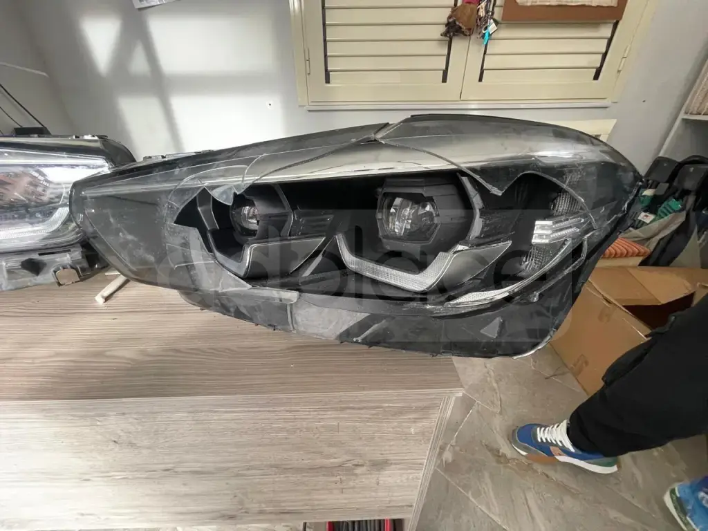 Drita e përparme (e vendosur) BMW X5 G05