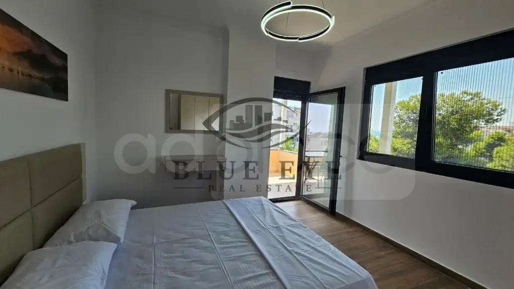 Apartament  60m² 4 floor