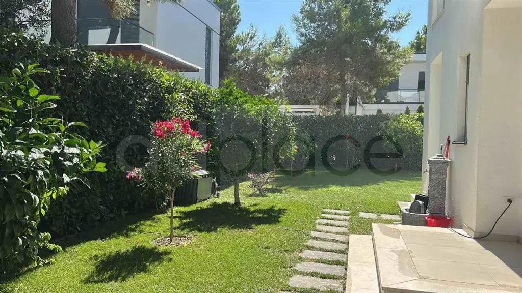 Vilë  155m²
