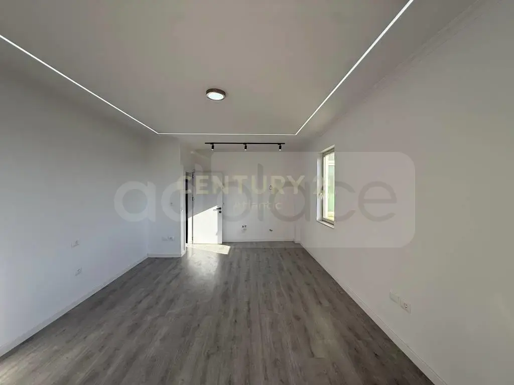 Apartament  100m² 6 floor