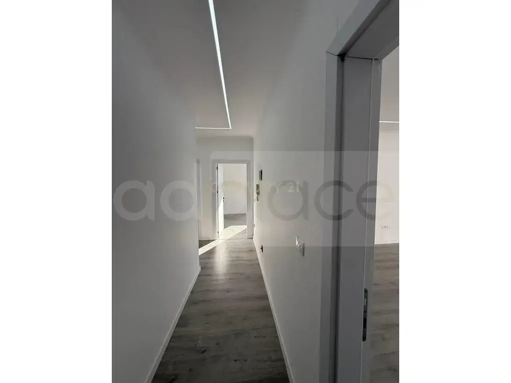 Apartament  100m² 6 floor