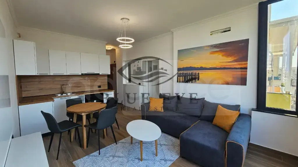 Apartament  60m² 4 floor