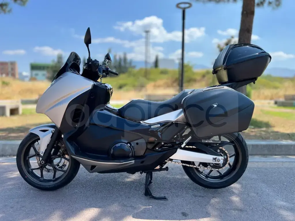 2015 HONDA INTEGRA NC750D 29mije KM