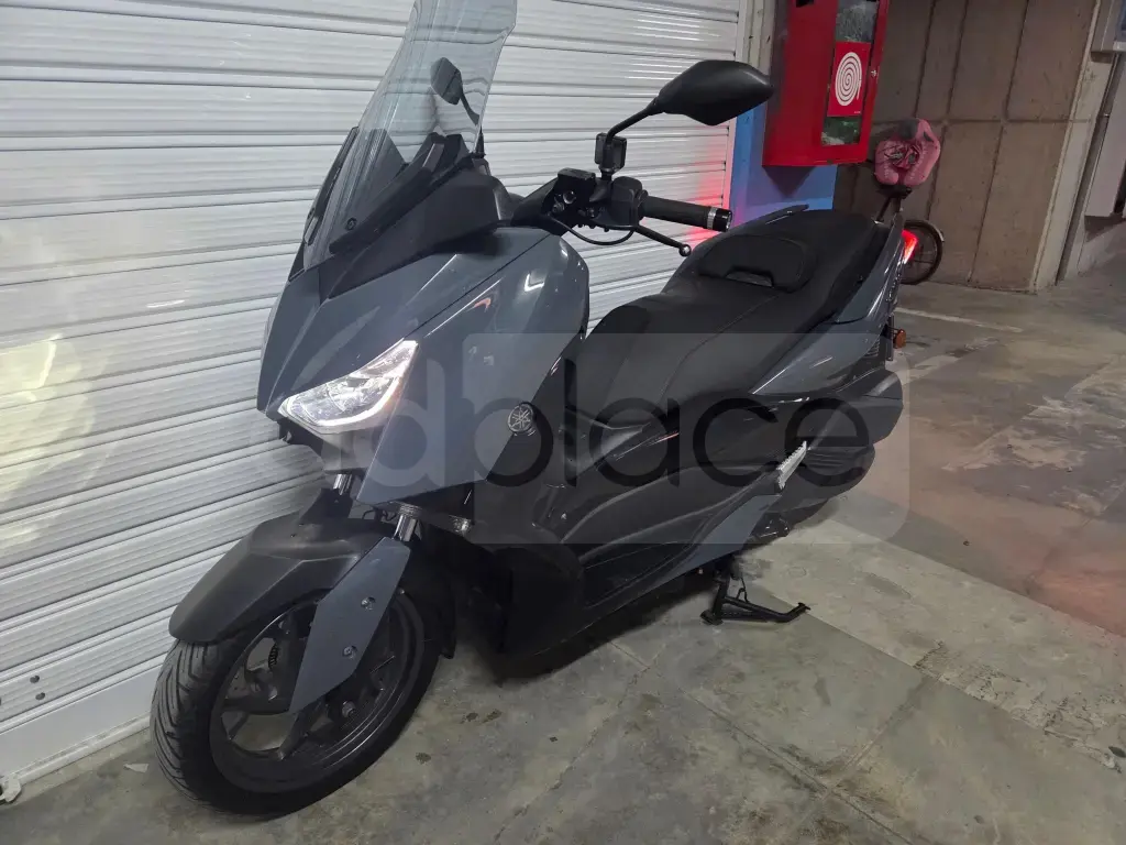 Yamaha Xmax 300 tech max