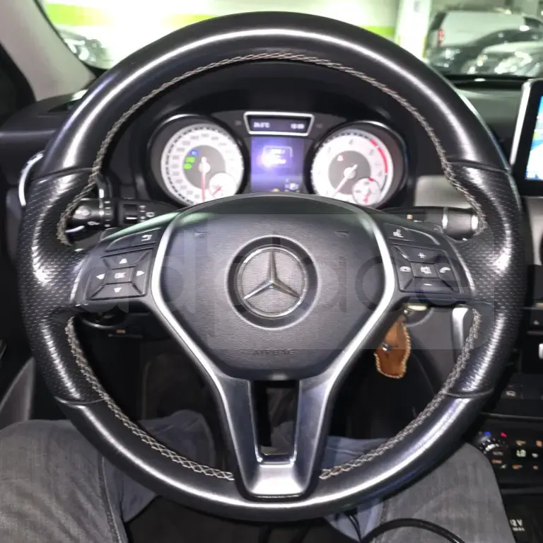 Mercedes-Benz GLA X156  2015