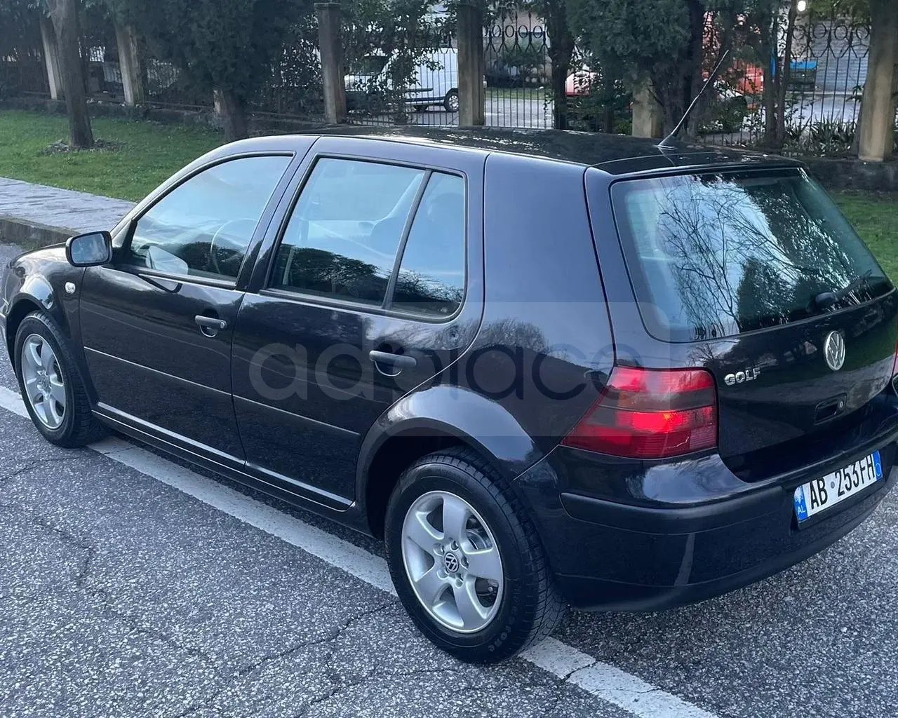 Volkswagen Golf I 2000