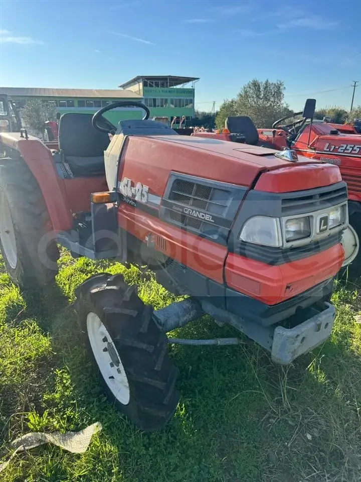 Traktor Kubota 2019