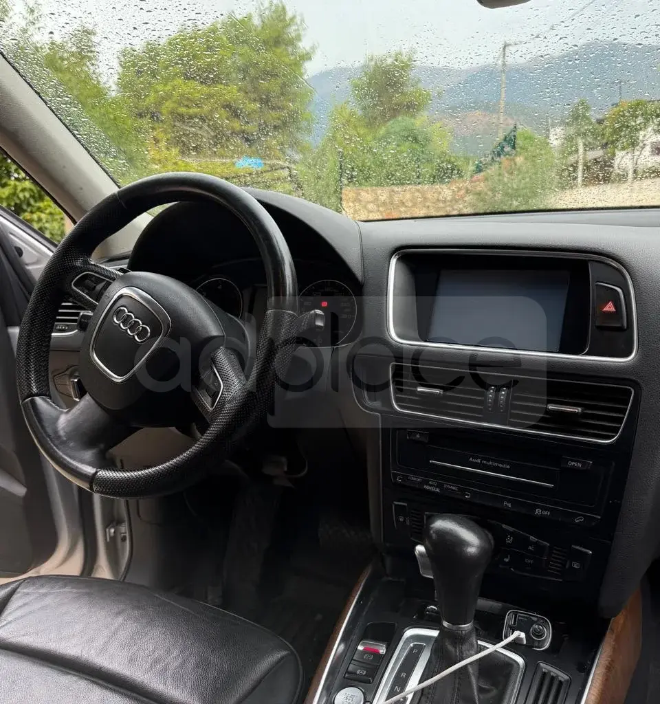 Audi Q5 8R 2012
