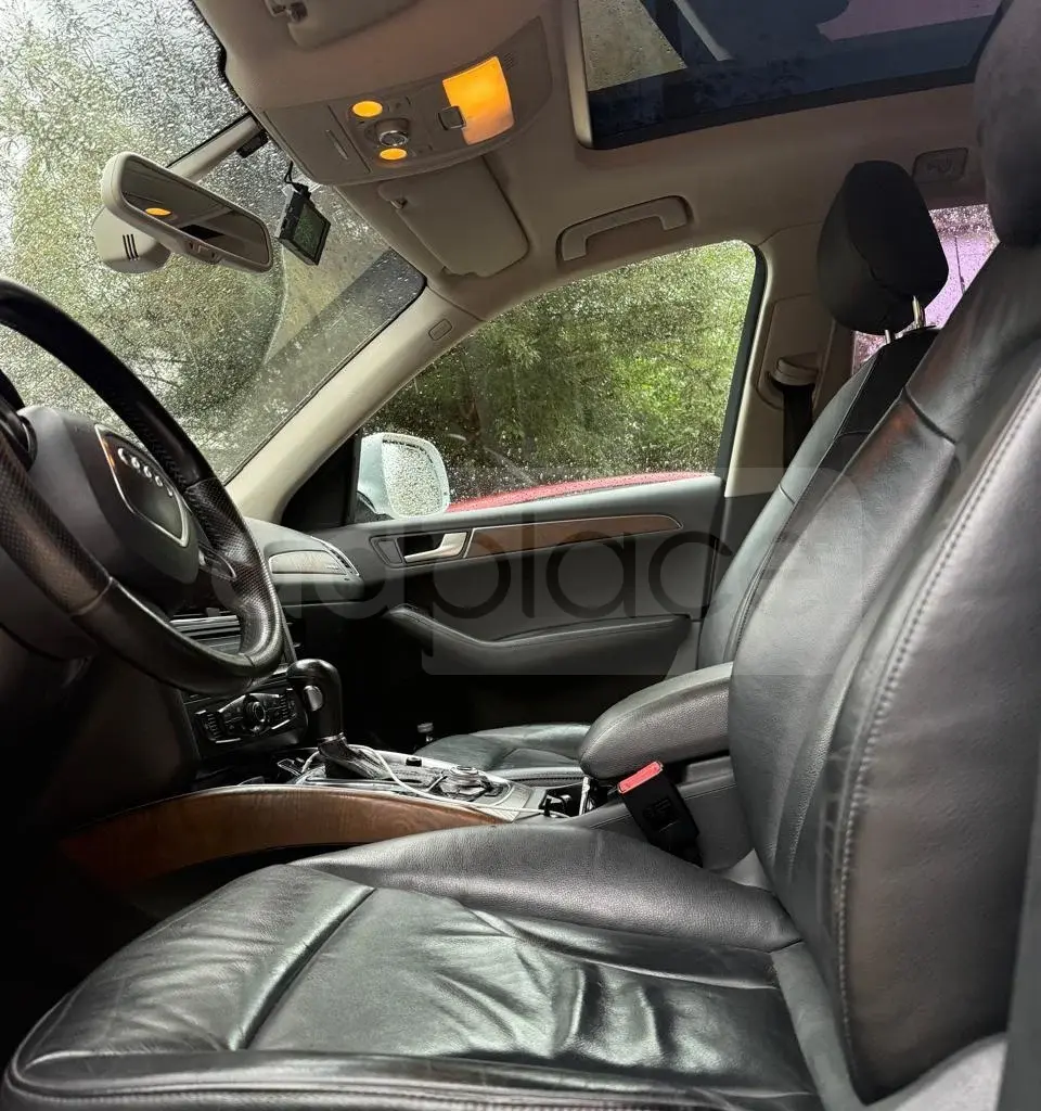 Audi Q5 8R 2012