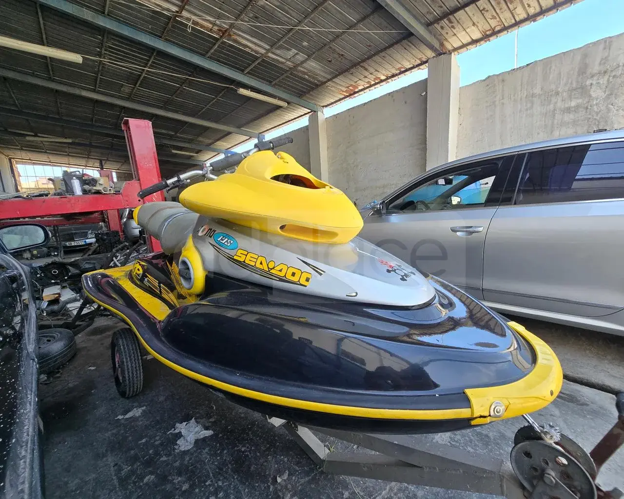 Ski uji SeaDoo 2000