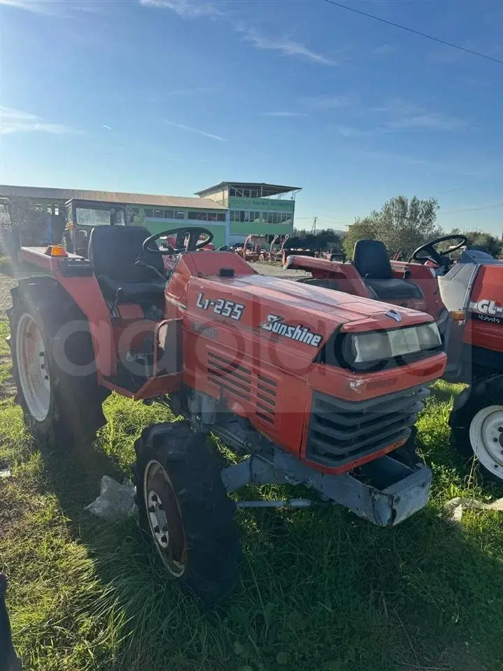 Traktor Kubota 2019