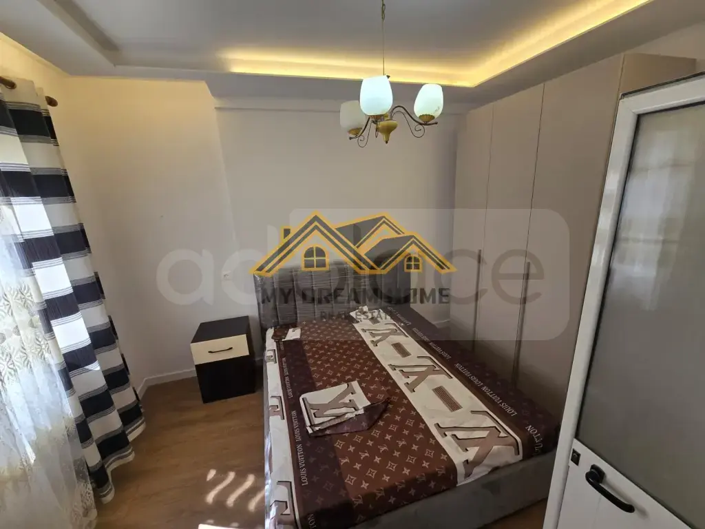 Apartament  52m² 8 floor