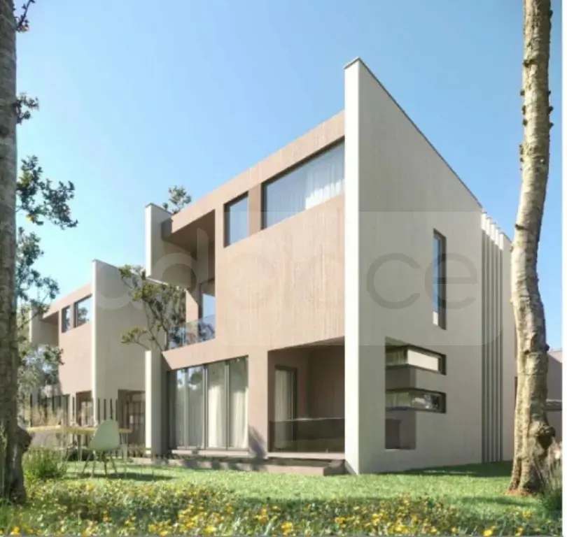 Vilë  334.7m²