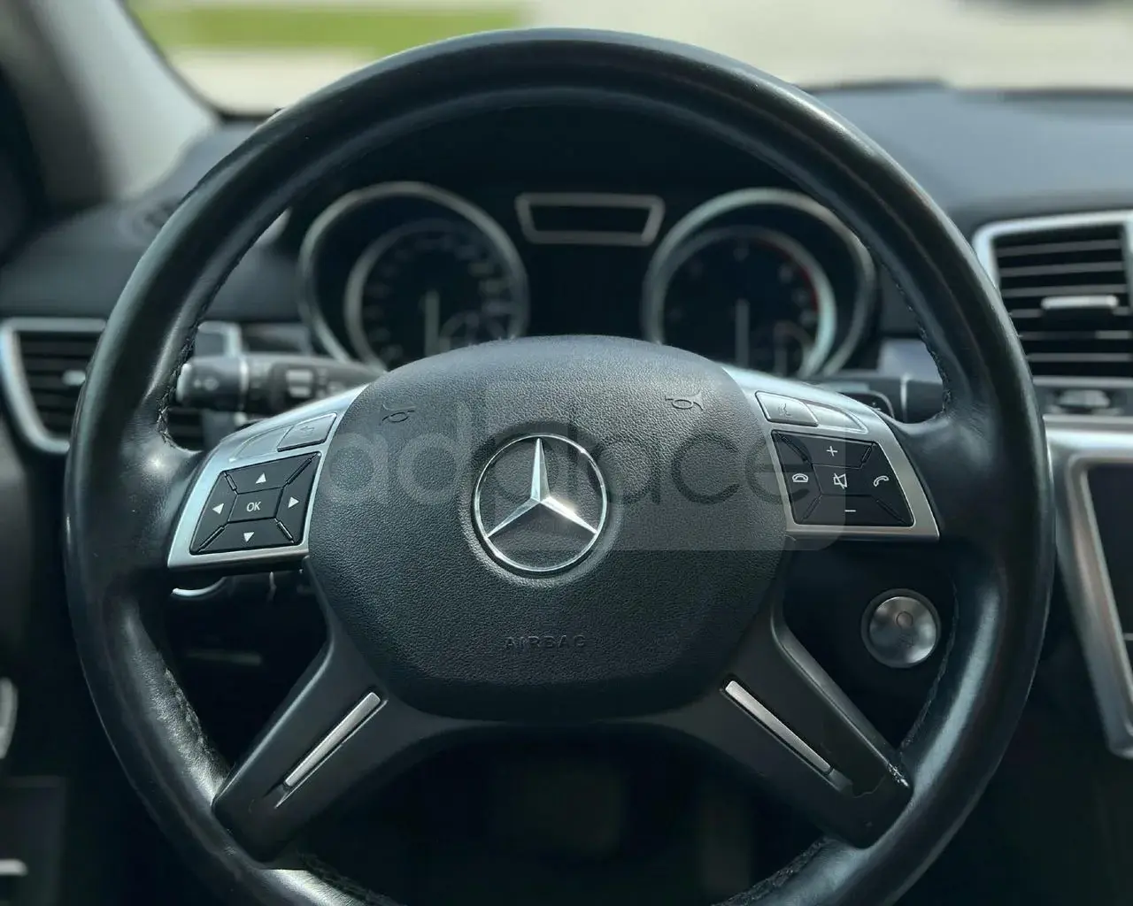 Mercedes-Benz 2012