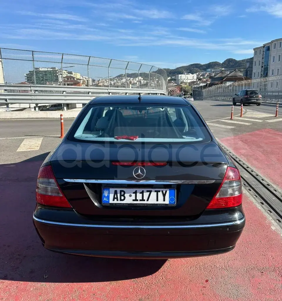 Mercedes-Benz E-Class W211 2006