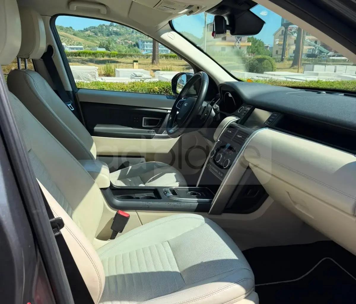 Land Rover Discovery V 2017