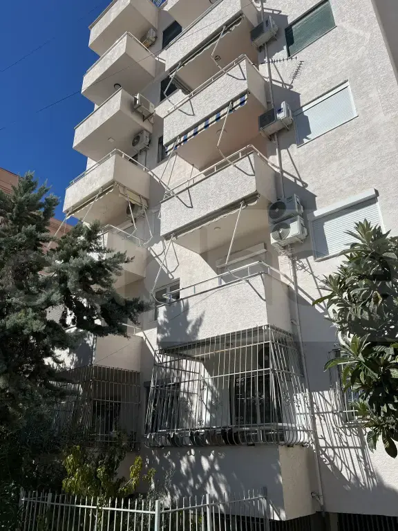 Apartament 60 m² 3 kati