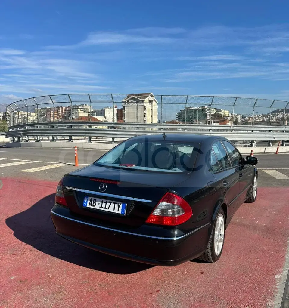 Mercedes-Benz E-Class W211 2006