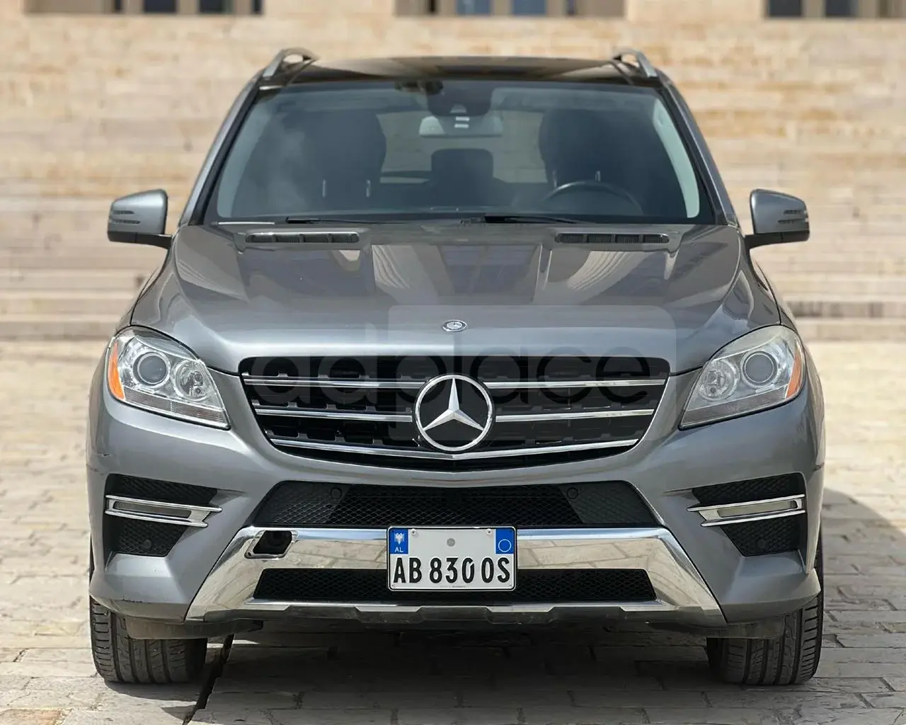 Mercedes-Benz 2012