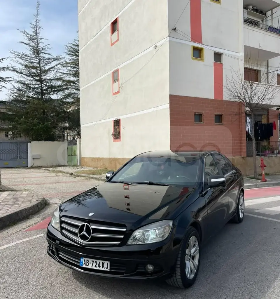 Mercedes-Benz C-Class W204 2009