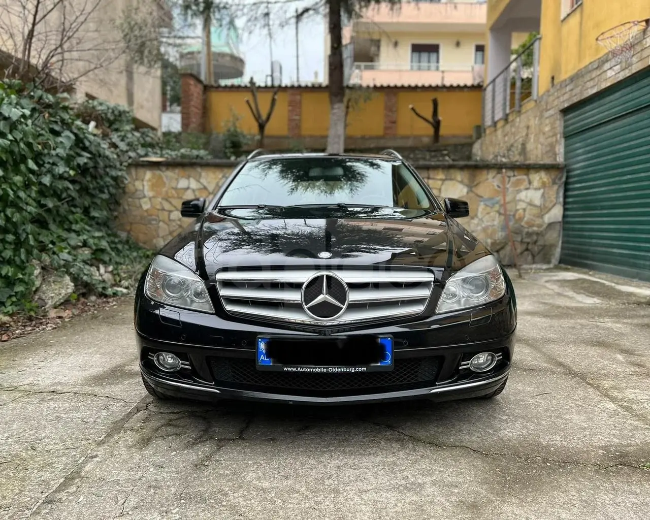 Mercedes-Benz C-Class W204 2010