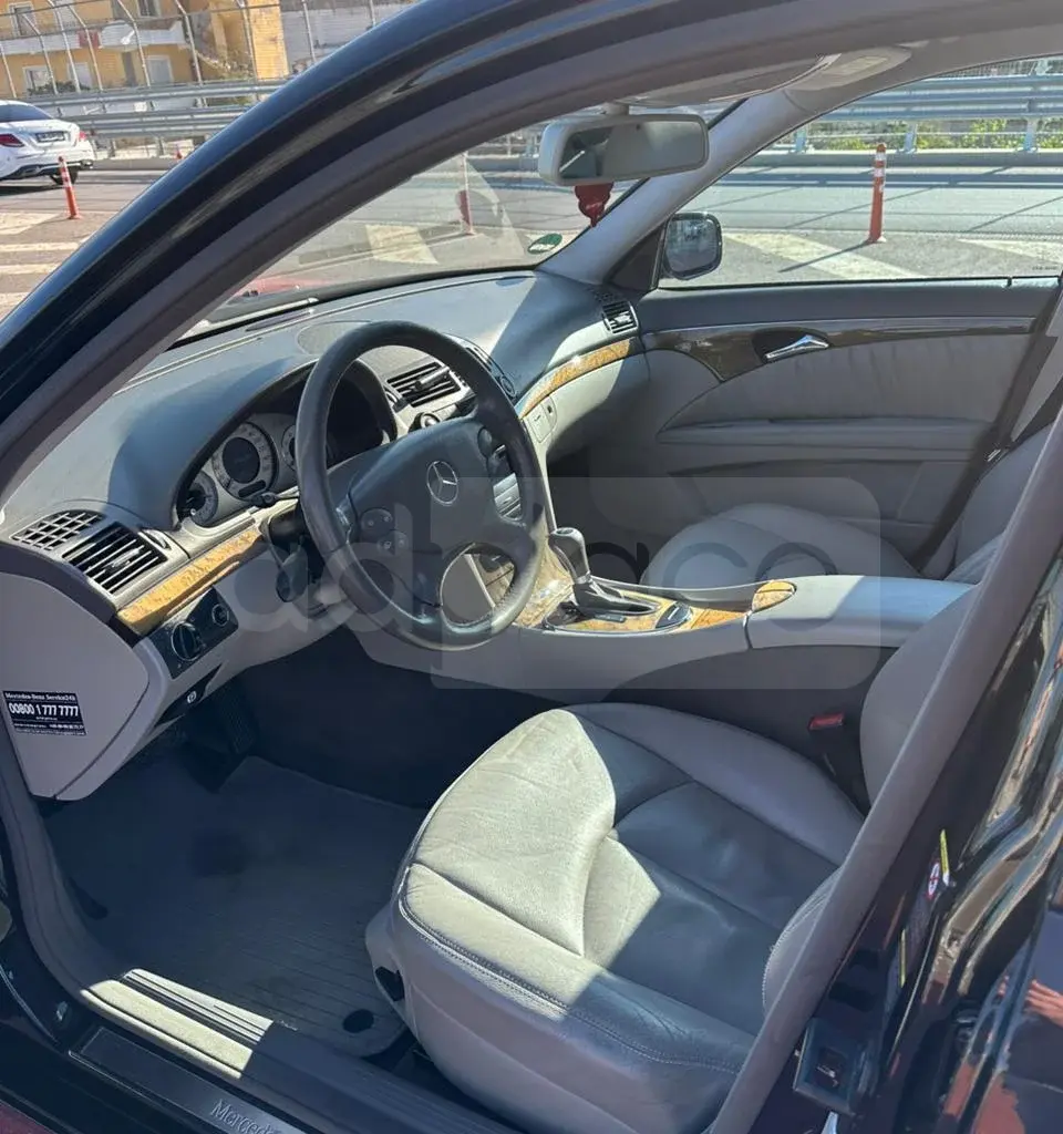 Mercedes-Benz E-Class W211 2006