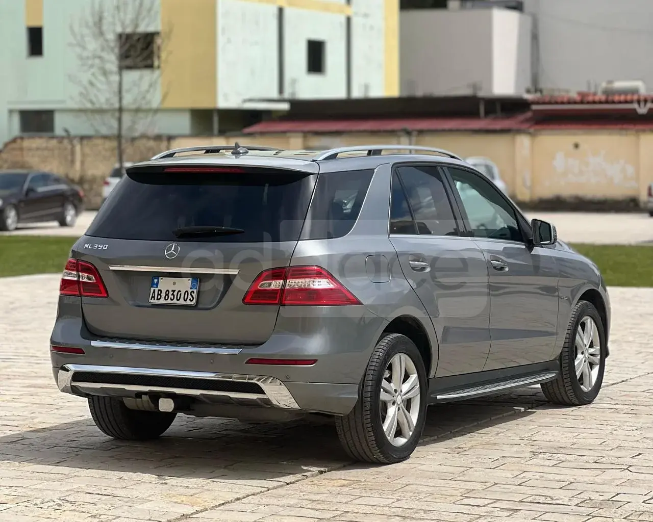 Mercedes-Benz 2012