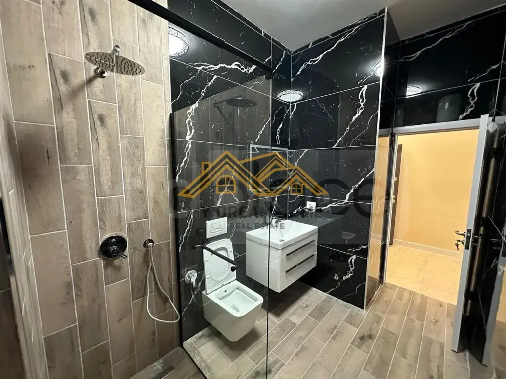 Apartament  100m² 1 floor