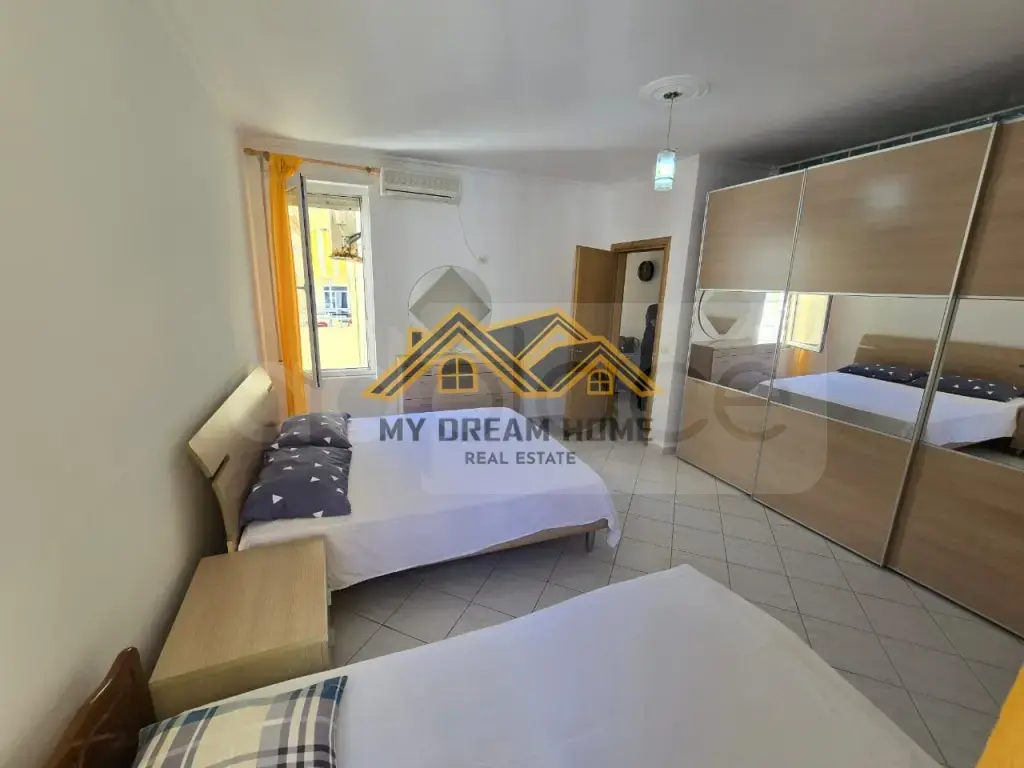 Apartament 1 room 61m² 4 floor
