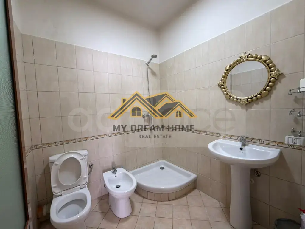 Apartament  100m² 4 floor