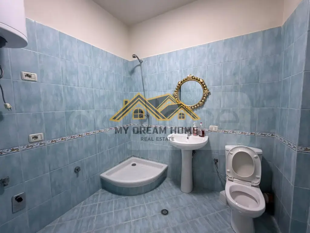 Apartament  100m² 4 floor