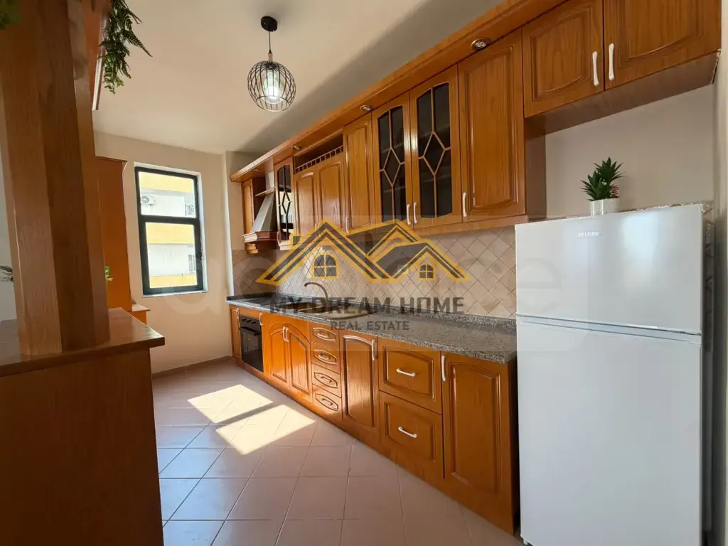 Apartament  100m² 4 floor
